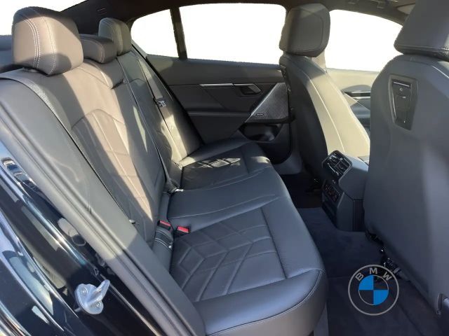 BMW 520 520i M-Sport Sedan