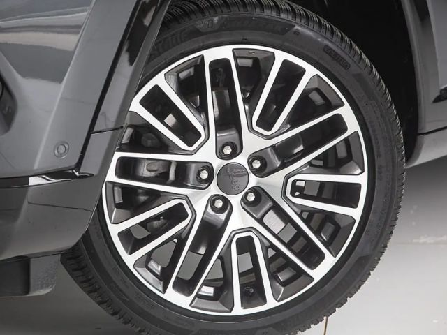 Jeep Compass 4xe Summit