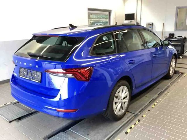 Skoda Octavia 1.4 TSI Ambition Combi iV