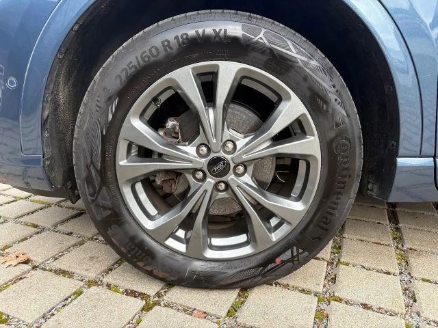 Ford Kuga Plug in Hybrid ST Line X