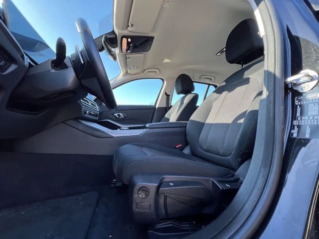 BMW 318 318d Touring