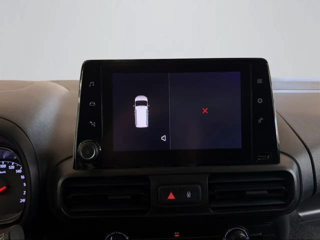 Opel Combo Kastenwagen Edition inkl. Parkpilot & Multimedia