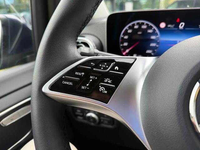 Mercedes-Benz V 300 AMG Line AVANTGARDE