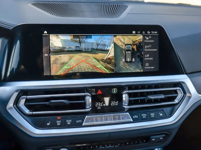 BMW 330 330e M-Sport Touring xDrive