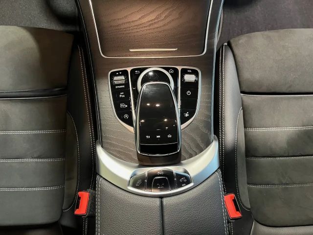 Mercedes-Benz C 200 AMG Line Cabriolet