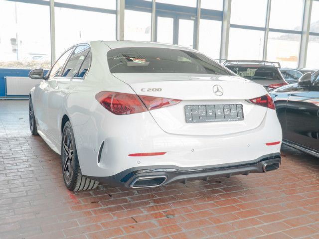 Mercedes-Benz C 200 AMG Line Sedan