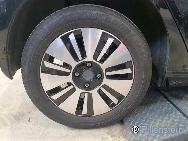 Volkswagen e-up! Plus Style