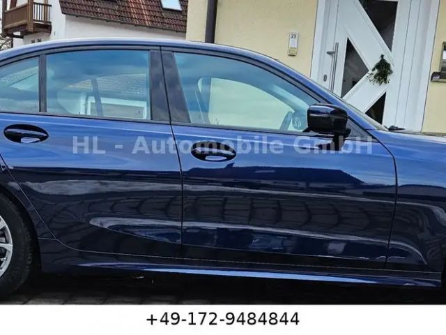 BMW 320 320d Sedan xDrive