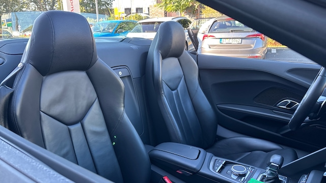 Audi R8 Performance S-Tronic Spyder V10