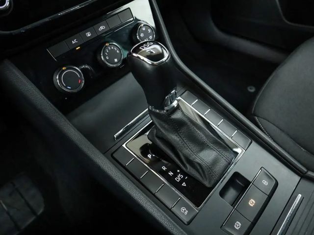 Skoda Superb 1.5 TSI Active Combi