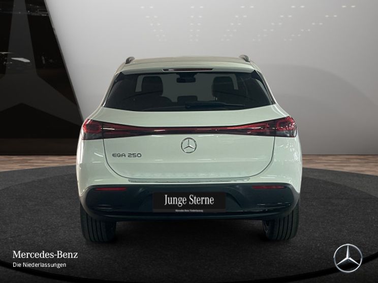 Mercedes-Benz EQA 250