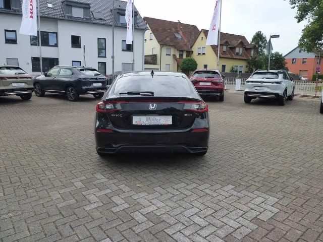 Honda Civic 2.0 Elegance Hybrid e:HEV i-MMD