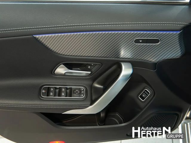 Mercedes-Benz CLA 180 Coupé