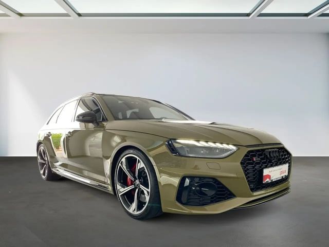 Audi RS4 Avant Quattro