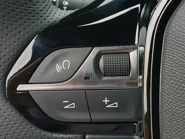 Peugeot E-208 GT-Line