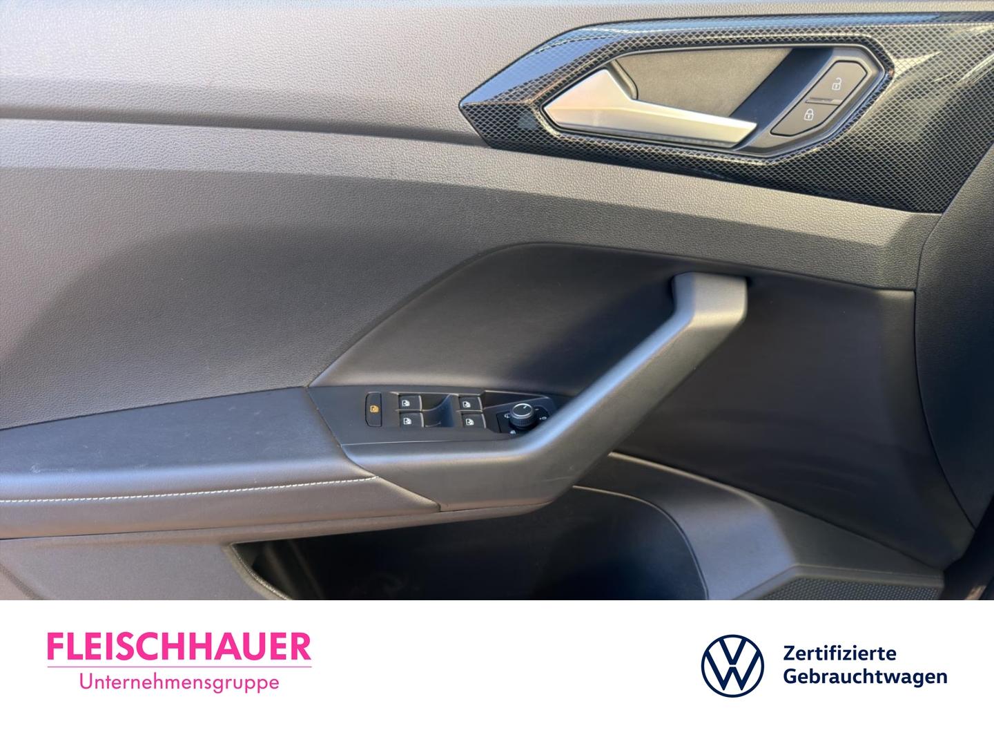 Volkswagen T-Cross Plus