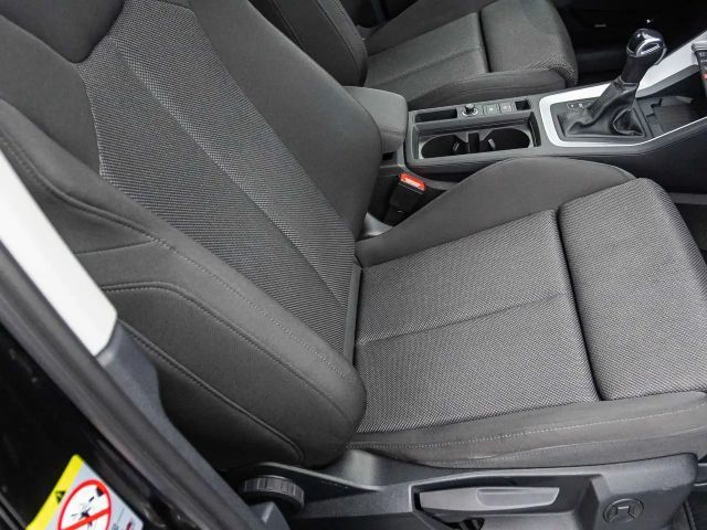 Audi Q3 S-Line S-Tronic