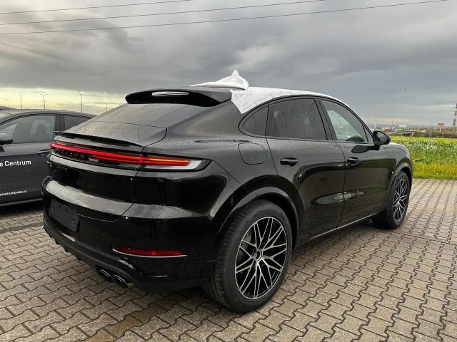 Porsche Cayenne Black Edition Coupé