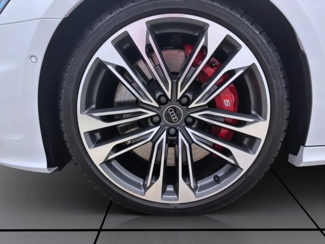 Audi S6 Avant Quattro