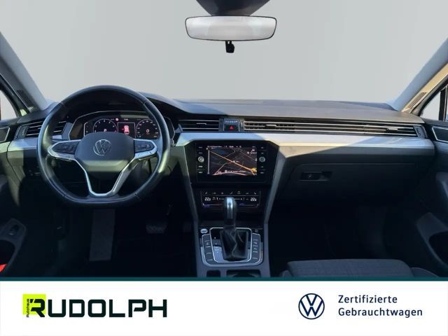Volkswagen Passat 1.5 TSI Business DSG Variant