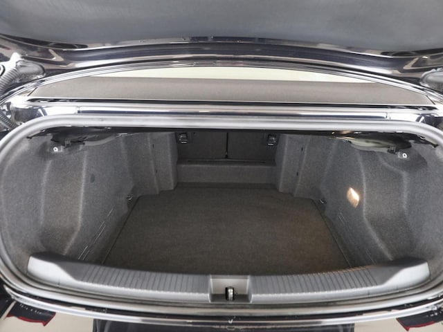 Volkswagen T-Roc 1.5 TSI Cabriolet R-Line