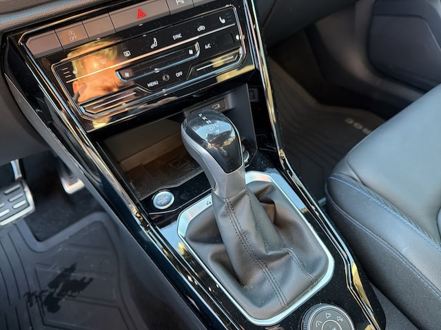 Volkswagen T-Roc 2.0 TSI 4Motion