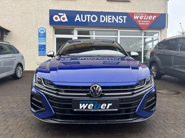 Volkswagen Arteon IQ.Drive