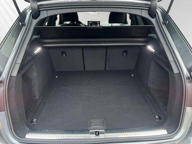 Audi A4 35 TFSI Avant S-Line