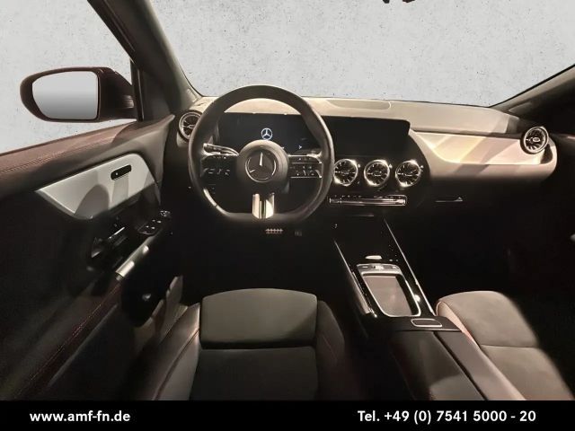 Mercedes-Benz GLA 200 AMG Line