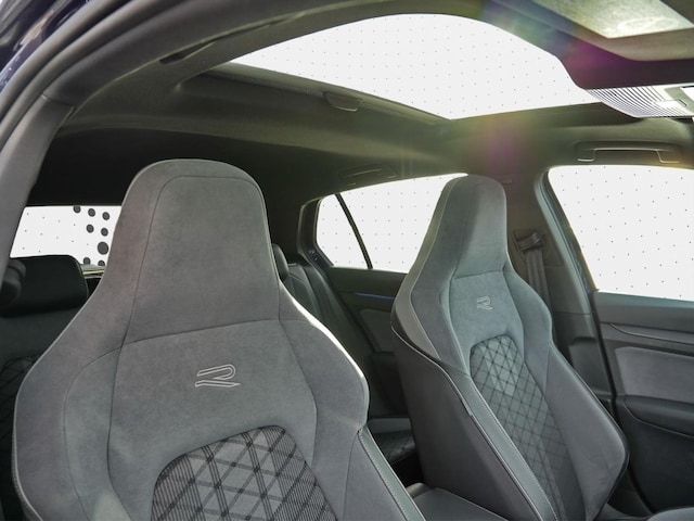 Volkswagen Golf 1.5 TSI R-Line