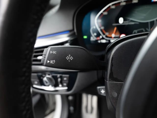 BMW 520 520d M-Sport Touring xDrive