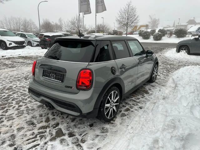 MINI Cooper S 5-deurs