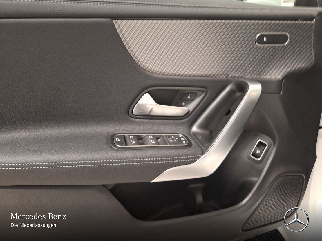 Mercedes-Benz CLA 180 Shooting Brake