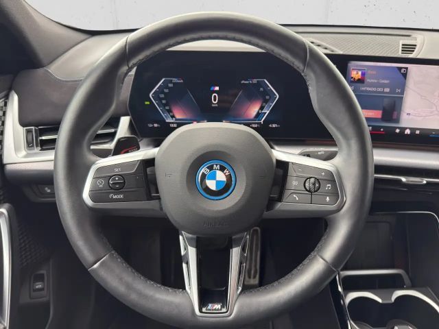 BMW iX2 eDrive20