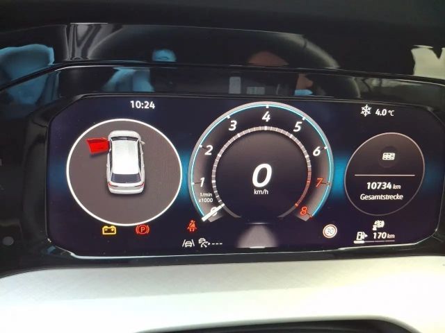 Volkswagen Golf Life Variant