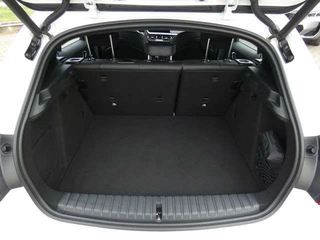 BMW 118 118d M-Sport Sedan