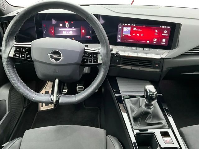 Opel Astra GS-Line Grand Sport