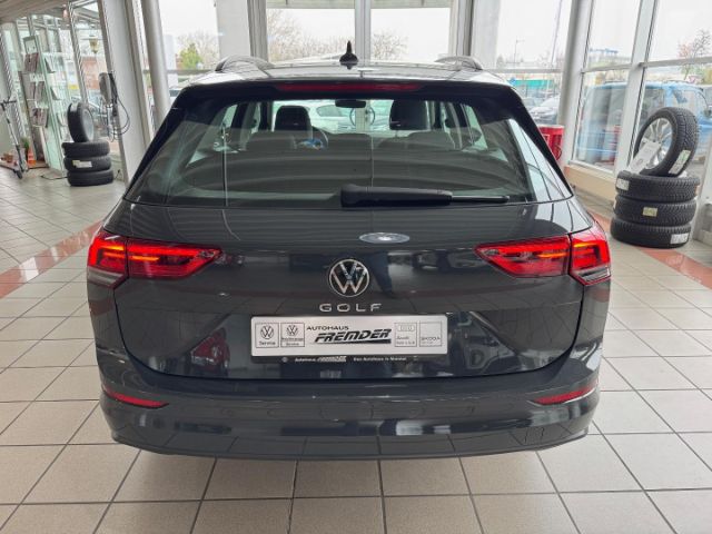 Volkswagen Golf Life Variant