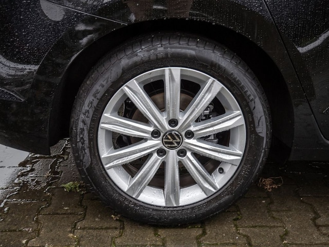 Volkswagen Touran 1.5 TSI DSG