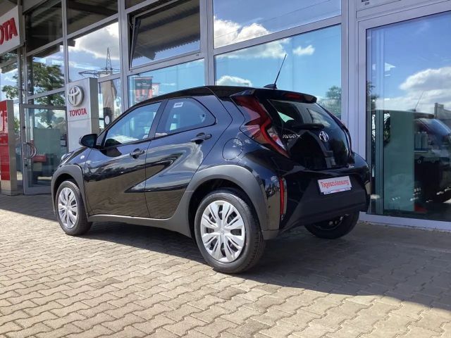 Toyota Aygo X Business Hatchback S-CVT