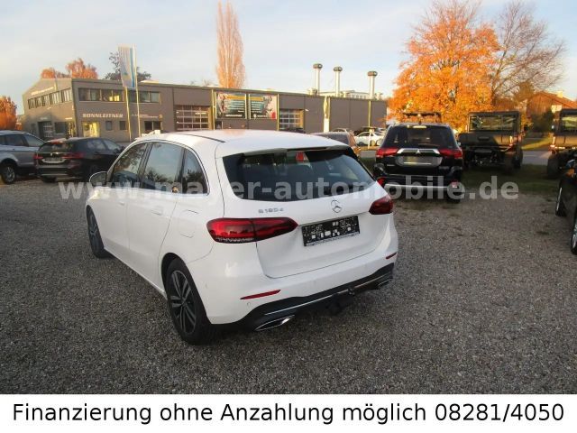 Mercedes-Benz B 180 B 180 d Progressive Sedan