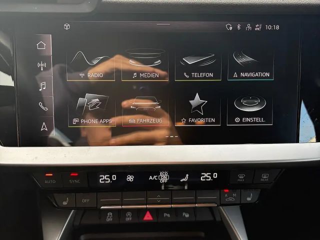 Audi A3 30 TDI Sedan