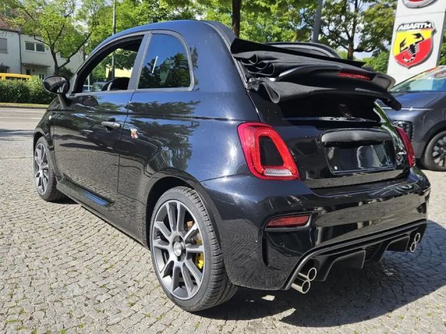 Abarth 695 T-Jet
