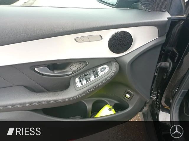 Mercedes-Benz GLC 300 4MATIC AMG Line