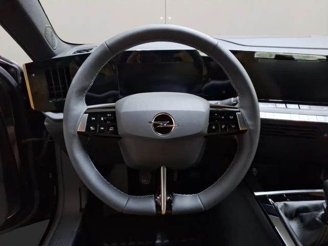 Opel Astra Edition Sports Tourer