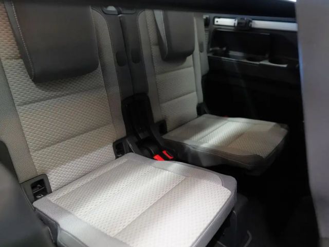 Volkswagen Touran 1.5 TSI DSG