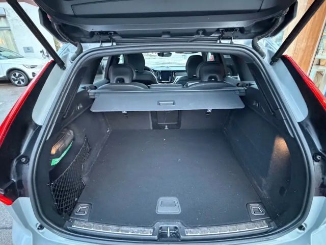 Volvo XC60 AWD Dark Ultimate