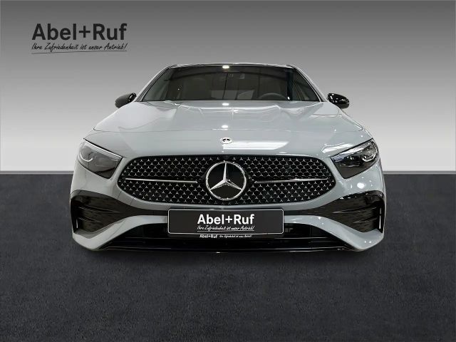 Mercedes-Benz A 250 4MATIC AMG Line