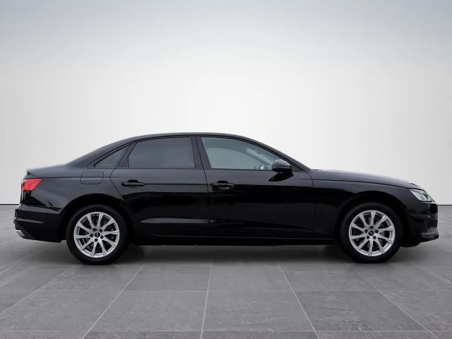 Audi A4 35 TFSI Sedan