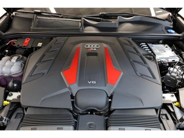 Audi RS Q8 Performance Quattro